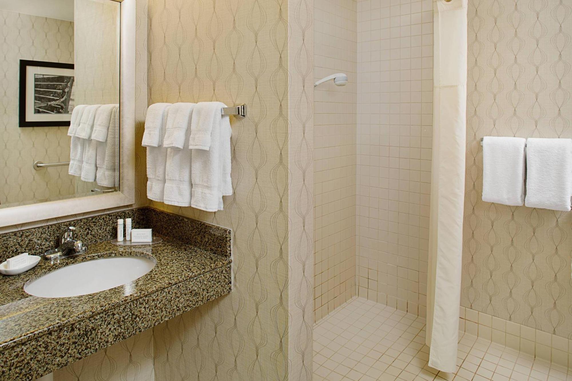 Residence Inn Worcester Ngoại thất bức ảnh